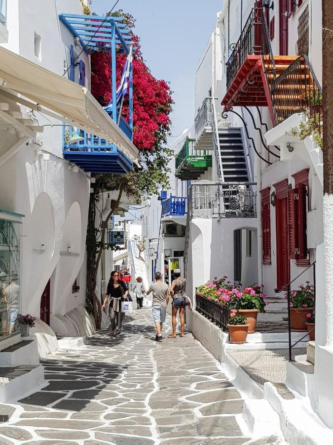 Aniko Chora * Mykonos Town